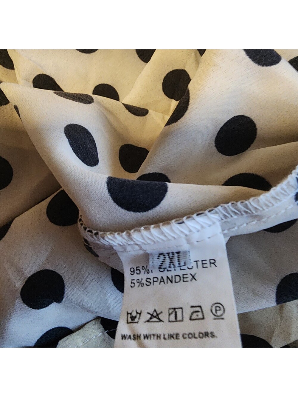 Retro Stage 60's Style Polka Dot Puff Sleeve Dress in Beige and Black, Size 2XL - Picture 7 of 7